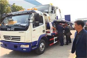 晋州汽车道路救援拖车价格